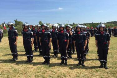 Remise de casque SPP au caporal Romain IMBERDIS
