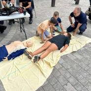 847425520833464 7575396651732685527 n